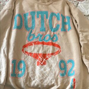 SUPER CUTE Dutch Bros Tan Basketball Graphic Crewneck only worn a few times❤️